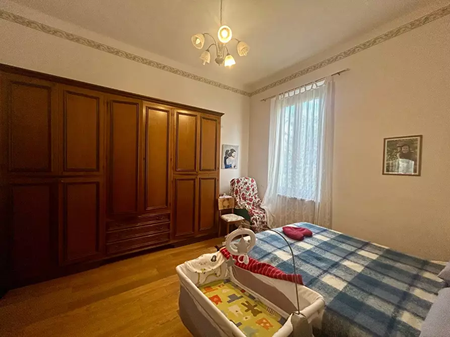 Immagine 10 di Casa bifamiliare in vendita  a Siena