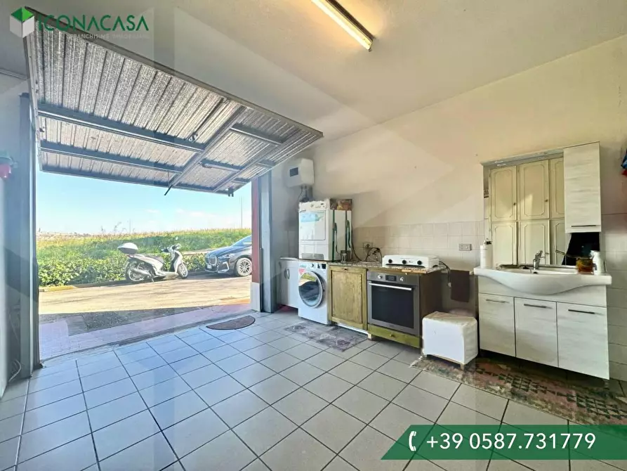 Immagine 42 di Appartamento in vendita  a Terricciola