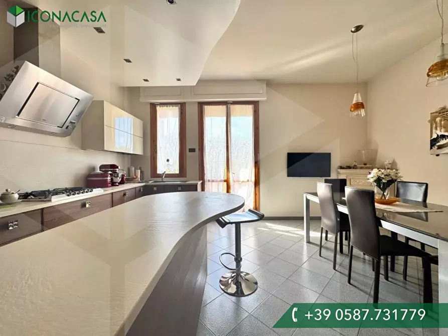 Immagine 10 di Appartamento in vendita  a Terricciola