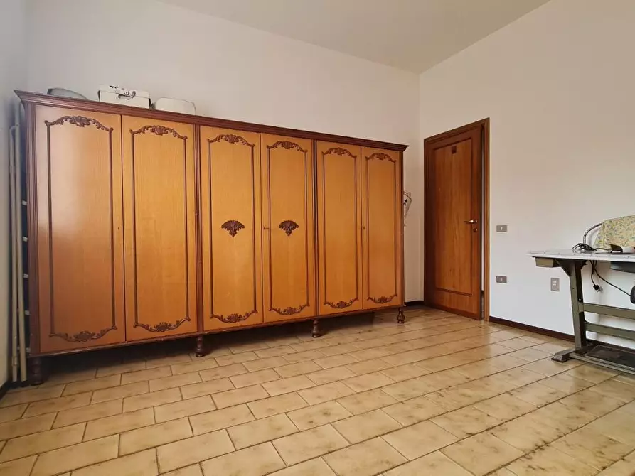 Immagine 8 di Appartamento in vendita  a Santa Croce Sull'arno