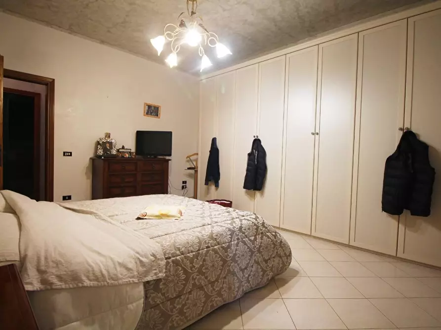 Immagine 11 di Appartamento in vendita  a Vinci