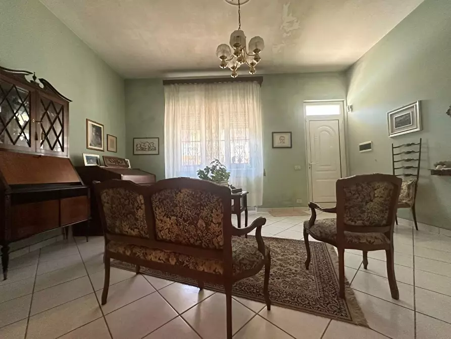 Immagine 5 di Casa bifamiliare in vendita  a Viareggio