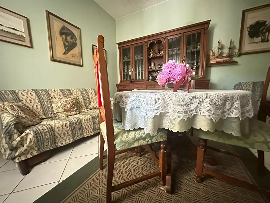 Immagine 42 di Casa bifamiliare in vendita  a Viareggio