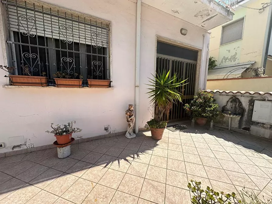 Immagine 3 di Casa bifamiliare in vendita  a Viareggio