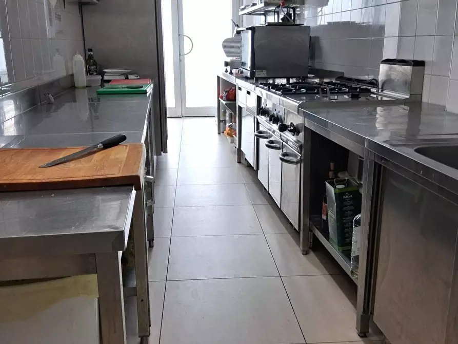 Immagine 3 di Bar / Ristorante in vendita  a Capannori