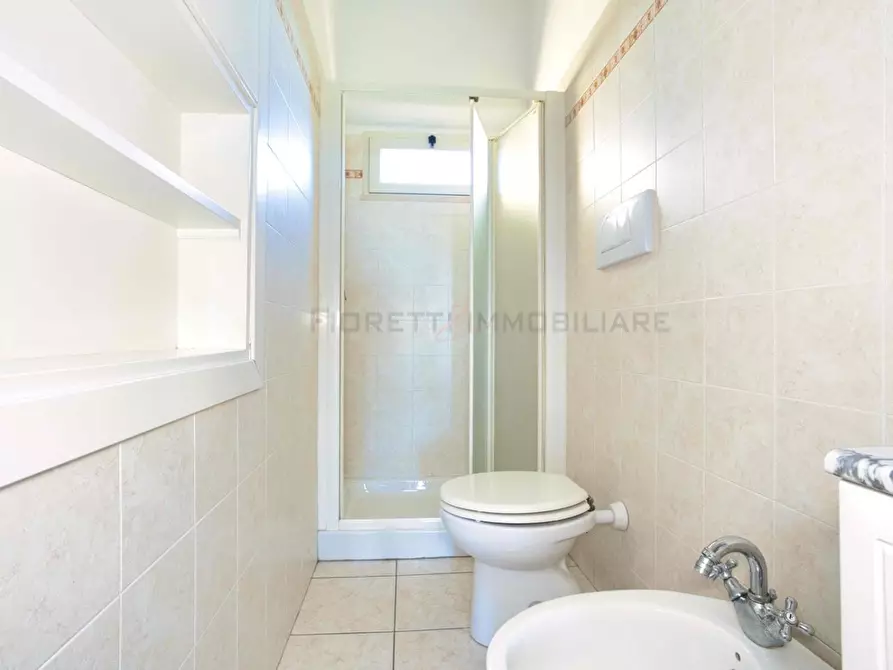 Immagine 25 di Appartamento in vendita  a Piombino