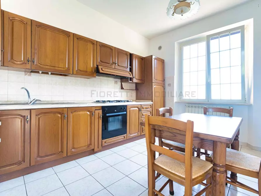 Immagine 13 di Appartamento in vendita  a Piombino