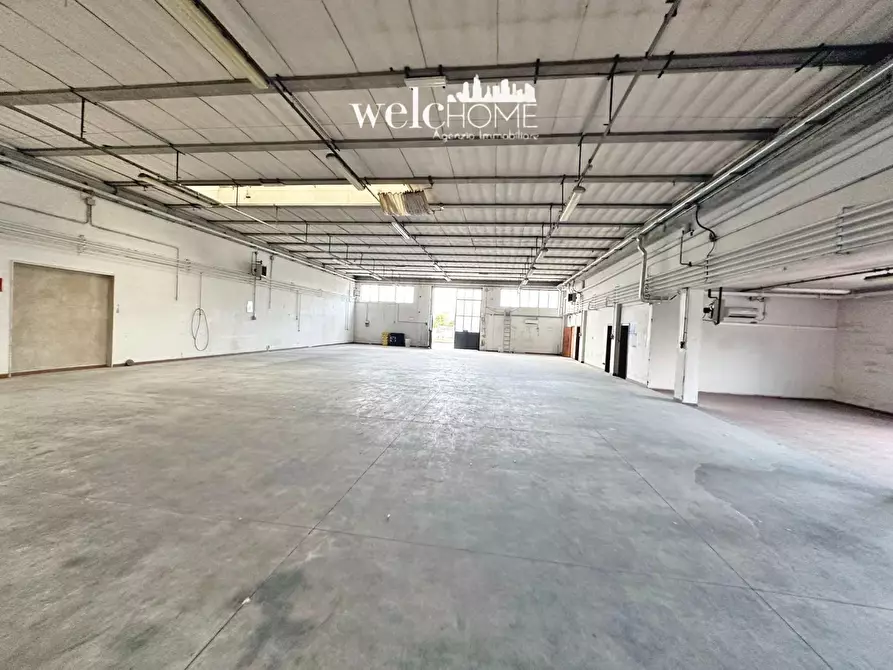 Immagine 13 di Capannone industriale in vendita  a Signa