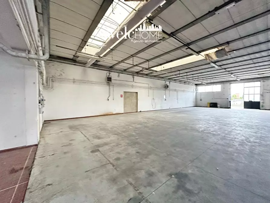 Immagine 14 di Capannone industriale in vendita  a Signa