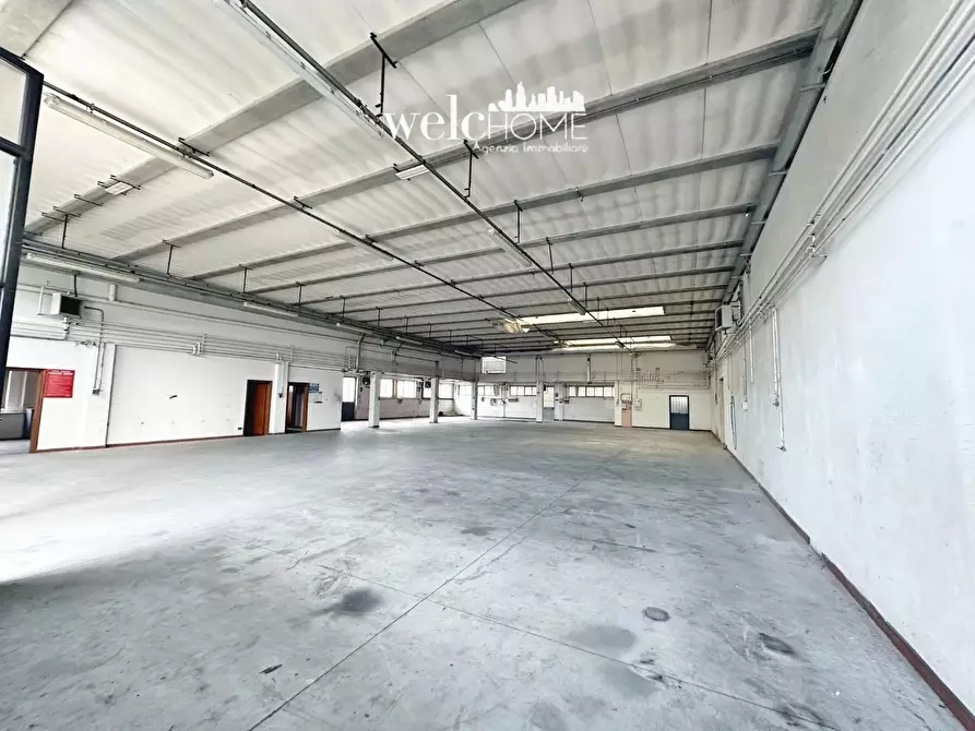 Immagine 9 di Capannone industriale in vendita  a Signa