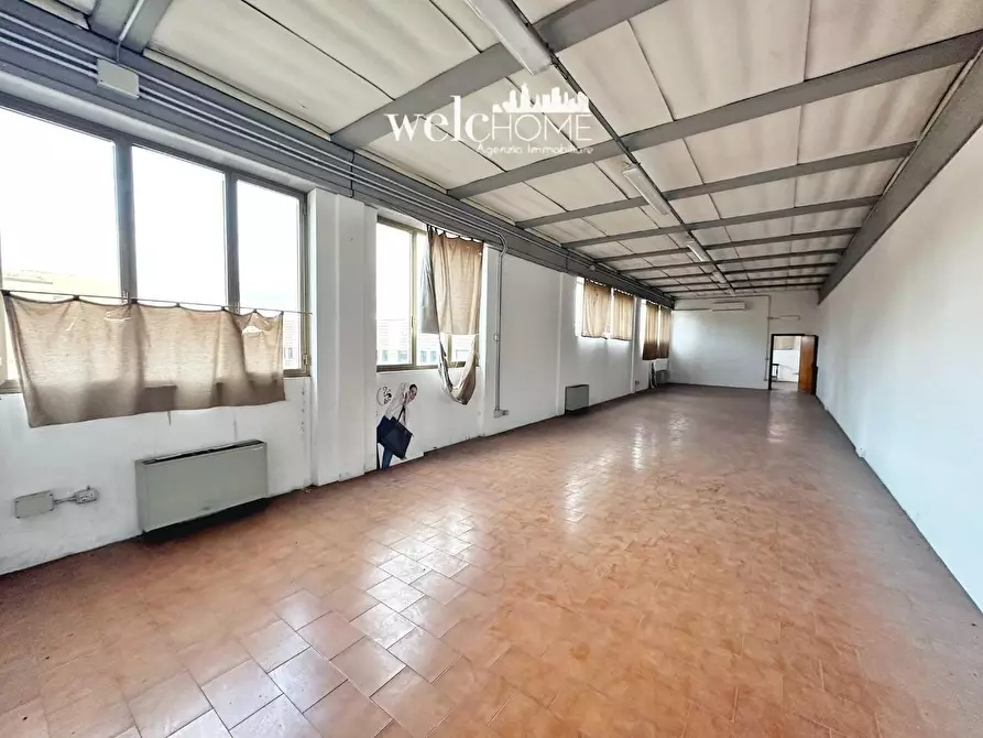 Immagine 28 di Capannone industriale in vendita  a Signa