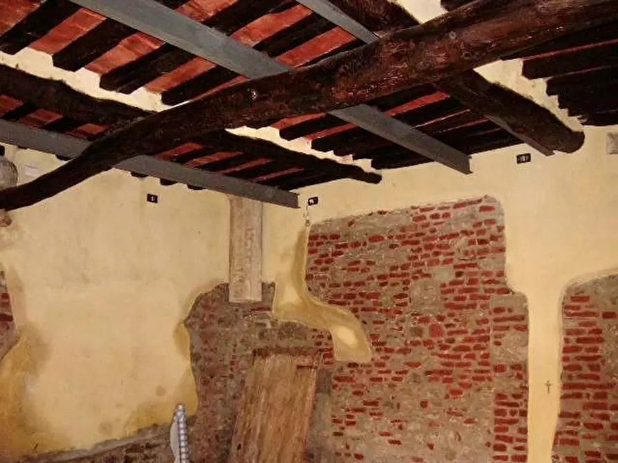 Immagine 5 di Rustico / casale in vendita  a Vicopisano