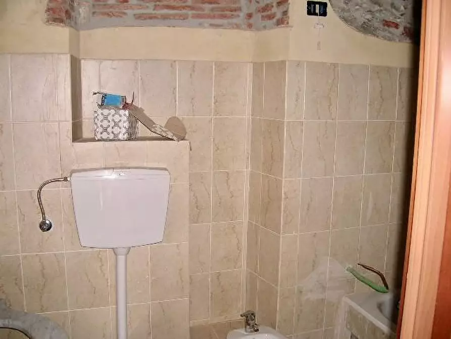 Immagine 12 di Rustico / casale in vendita  a Vicopisano