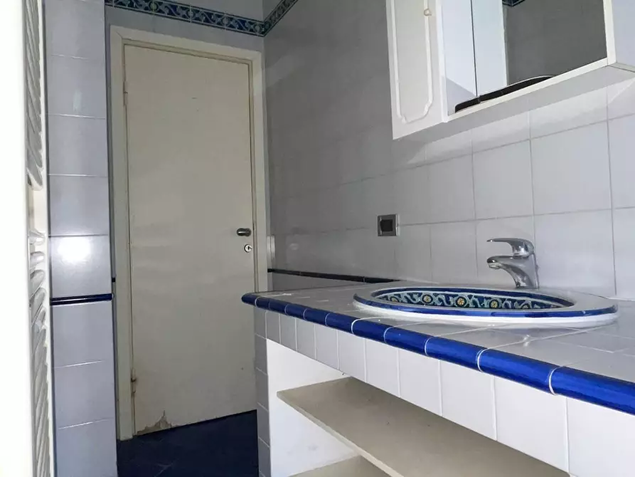 Immagine 15 di Appartamento in vendita  a Santa Maria A Monte