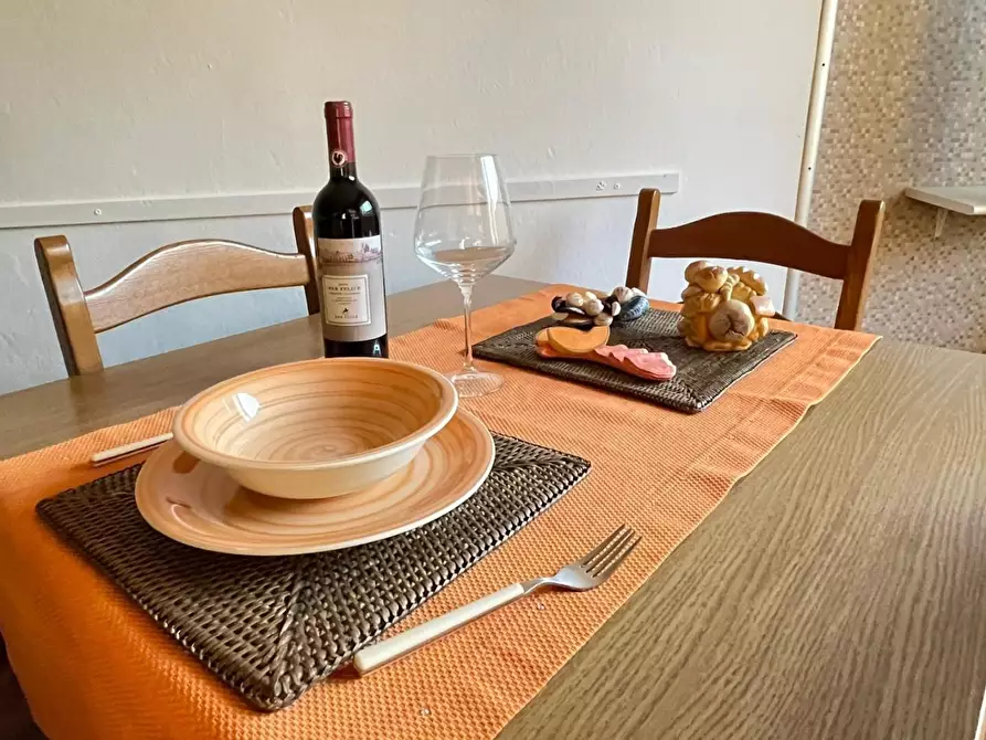 Immagine 6 di Appartamento in vendita  a Santa Maria A Monte