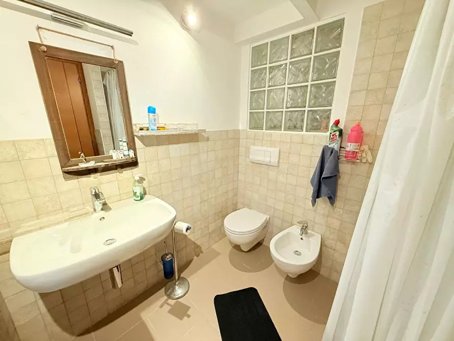 Immagine 20 di Terratetto in vendita  a Massa