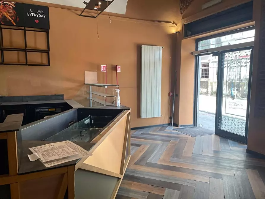Immagine 9 di Bar / Ristorante in vendita  a Torino