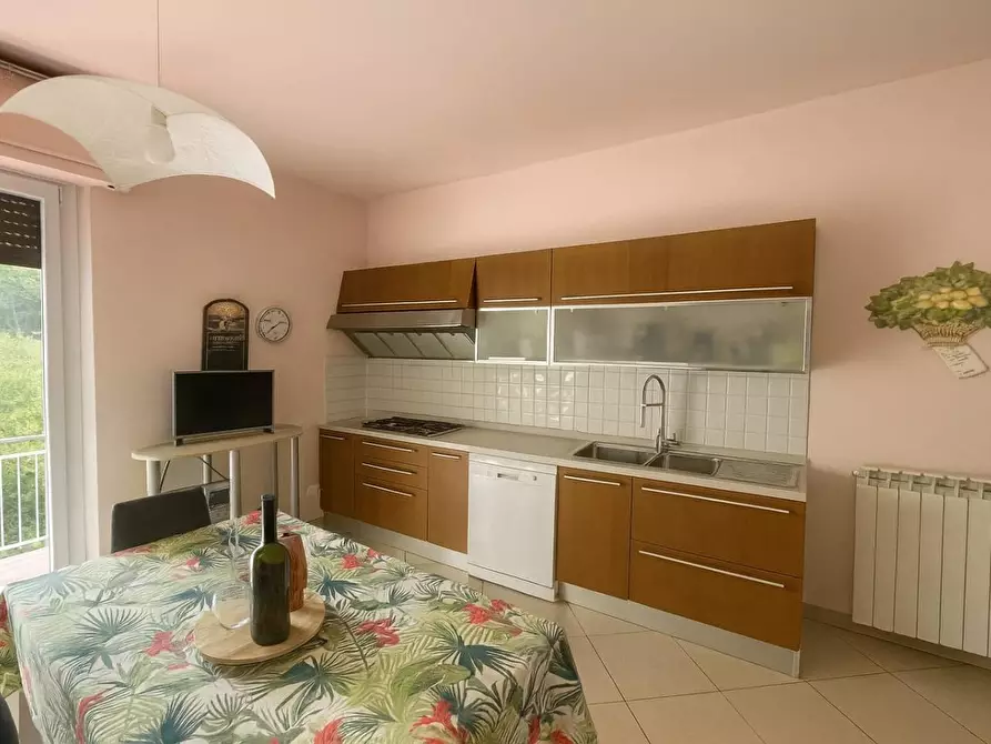 Immagine 6 di Appartamento in vendita  a Siena