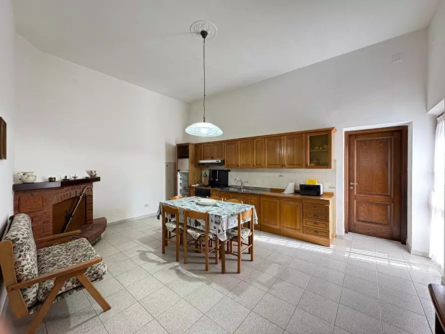 Immagine 4 di Casa colonica in vendita  a San Miniato