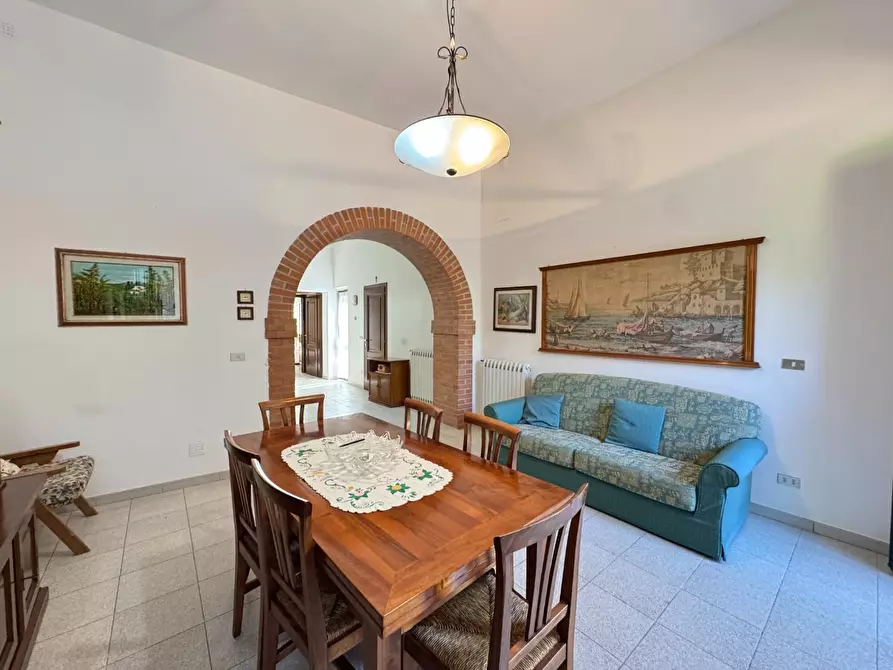 Immagine 2 di Casa colonica in vendita  a San Miniato