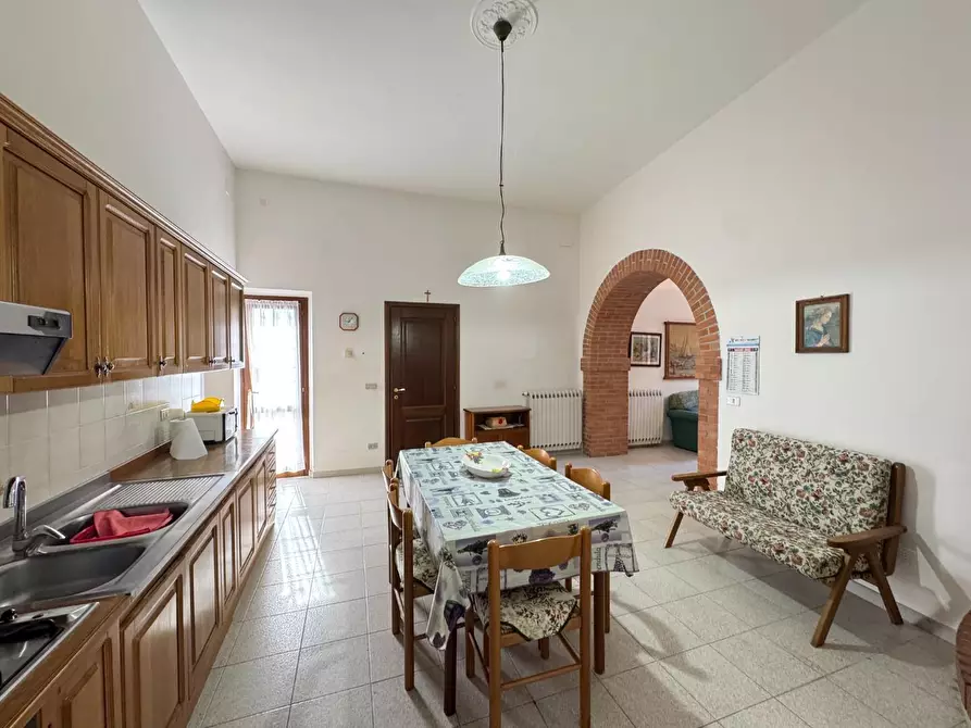 Immagine 7 di Casa colonica in vendita  a San Miniato