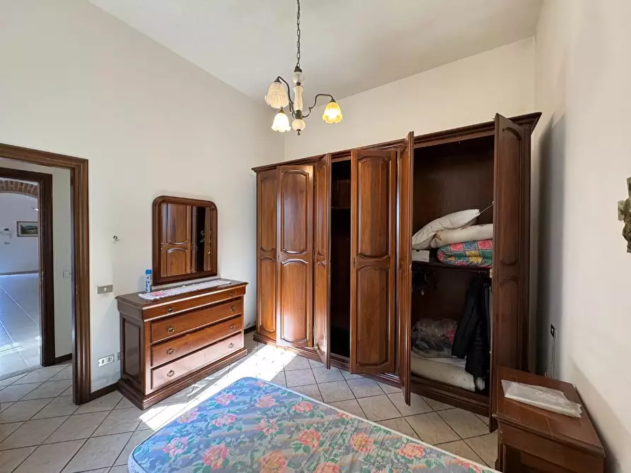 Immagine 12 di Casa colonica in vendita  a San Miniato