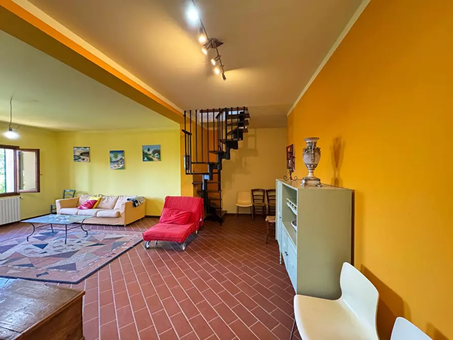 Immagine 18 di Casa colonica in vendita  a San Miniato