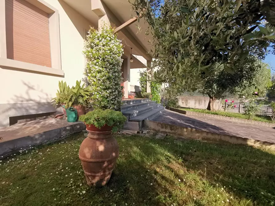 Immagine 14 di Appartamento in vendita  a Fucecchio