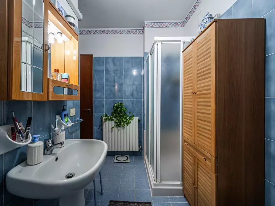 Immagine 23 di Appartamento in vendita  a Reggio Nell'emilia