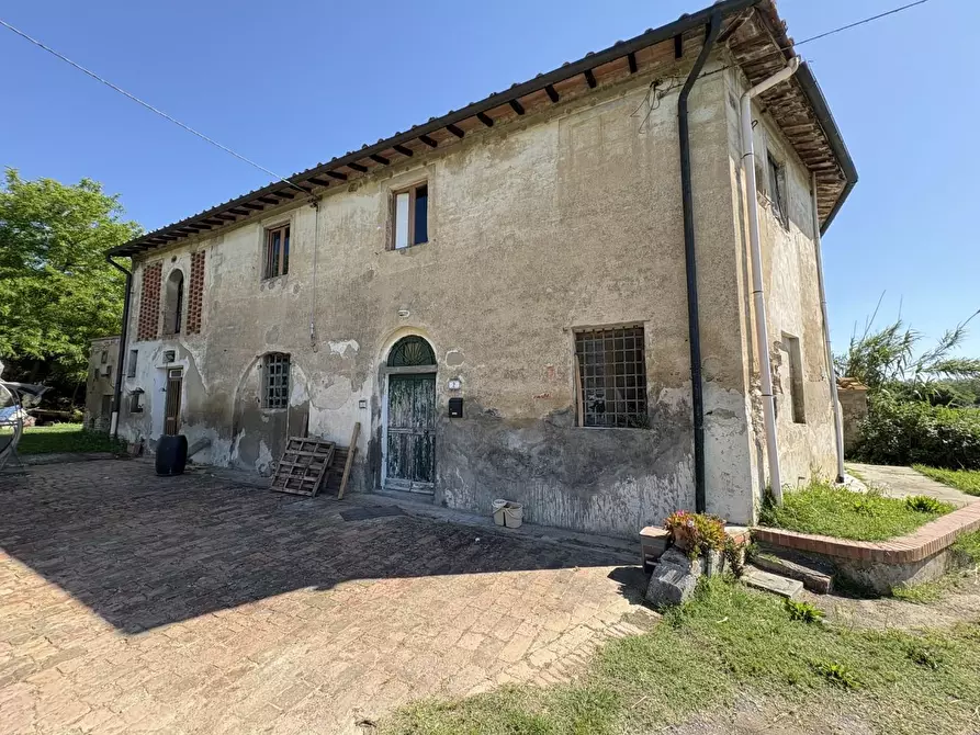 Immagine 1 di Casa indipendente in vendita  a Castelfiorentino