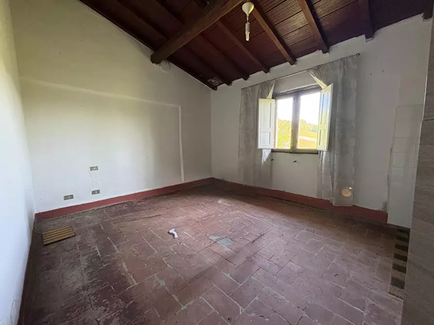 Immagine 15 di Casa indipendente in vendita  a Castelfiorentino
