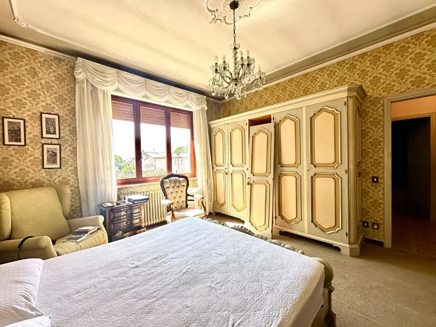 Immagine 44 di Villetta a schiera in vendita  a Lucca