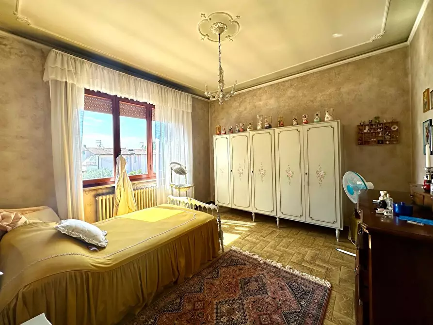 Immagine 46 di Villetta a schiera in vendita  a Lucca