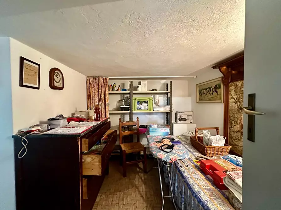 Immagine 27 di Villetta a schiera in vendita  a Lucca