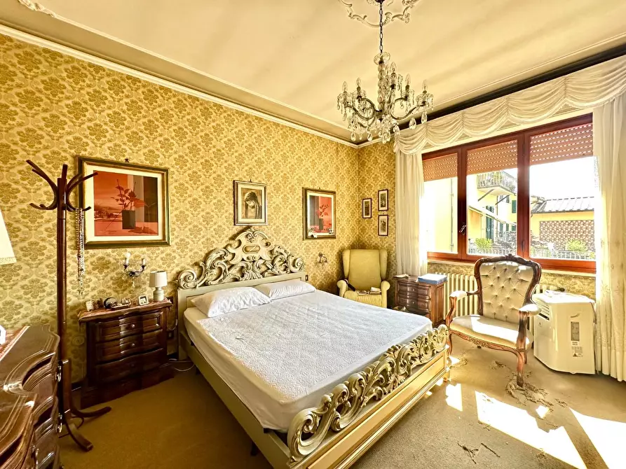 Immagine 43 di Villetta a schiera in vendita  a Lucca