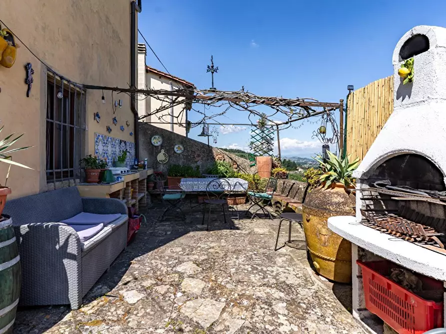 Immagine 12 di Terratetto in vendita  a Lastra A Signa