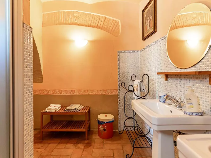 Immagine 27 di Terratetto in vendita  a Lastra A Signa