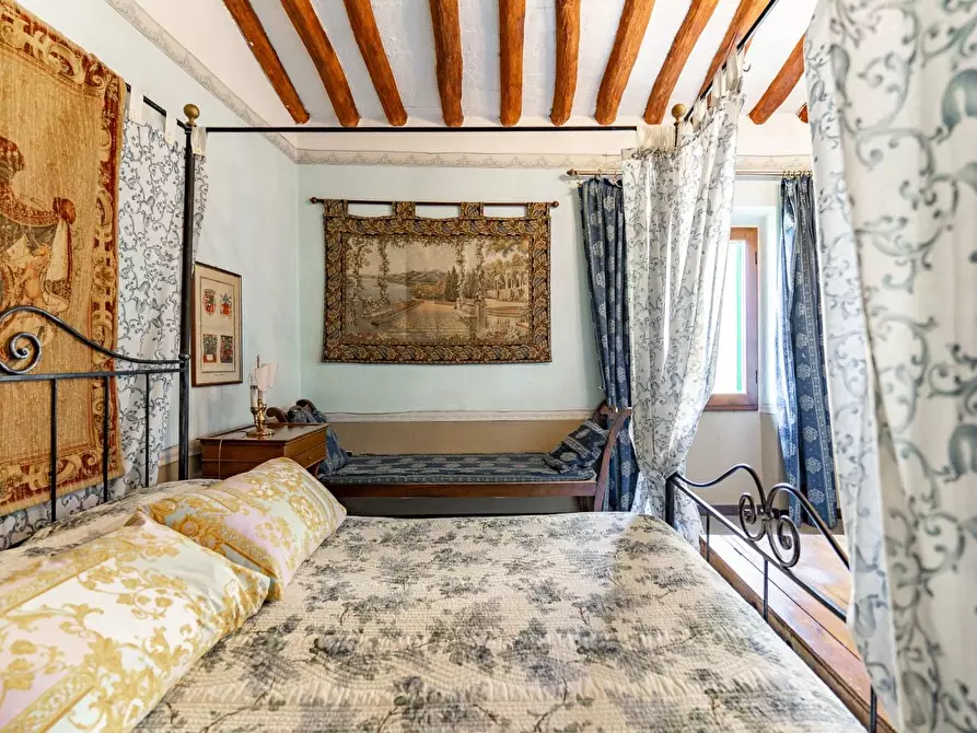 Immagine 34 di Terratetto in vendita  a Lastra A Signa