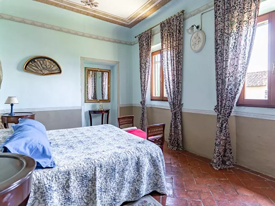 Immagine 39 di Terratetto in vendita  a Lastra A Signa