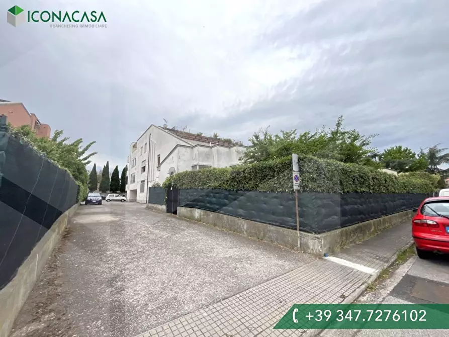 Immagine 19 di Appartamento in vendita  a Cascina