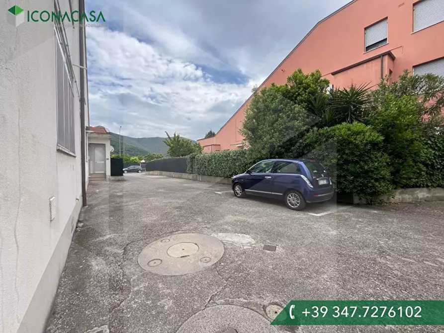 Immagine 15 di Appartamento in vendita  a Cascina