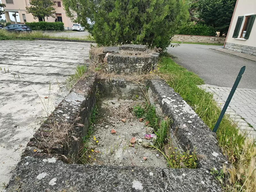 Immagine 2 di Casa colonica in vendita  a Cerreto Guidi