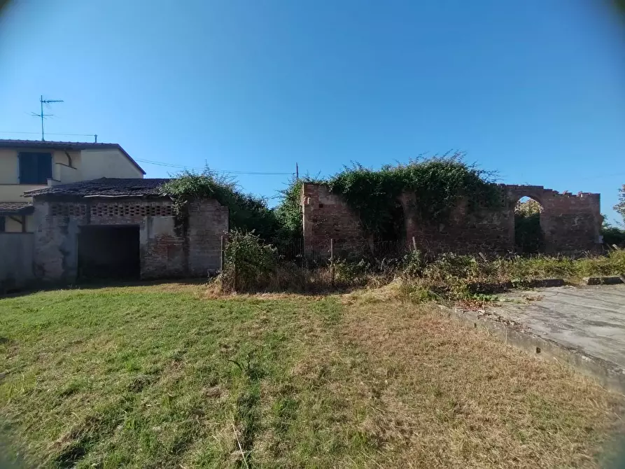 Immagine 13 di Casa colonica in vendita  a Cerreto Guidi