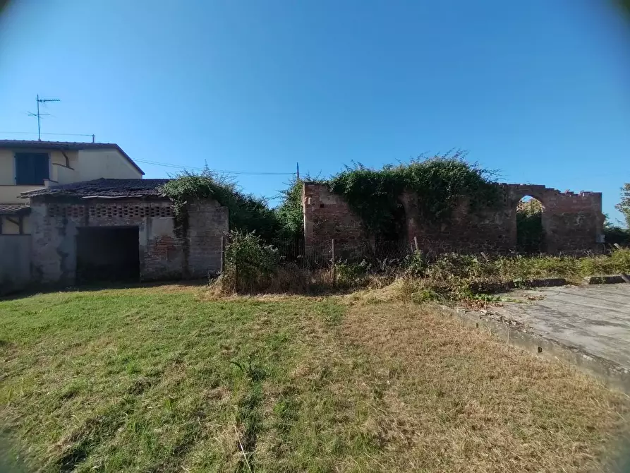 Immagine 10 di Casa colonica in vendita  a Cerreto Guidi