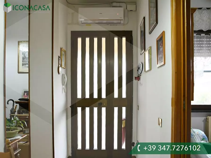 Immagine 37 di Casa bifamiliare in vendita  a Cascina