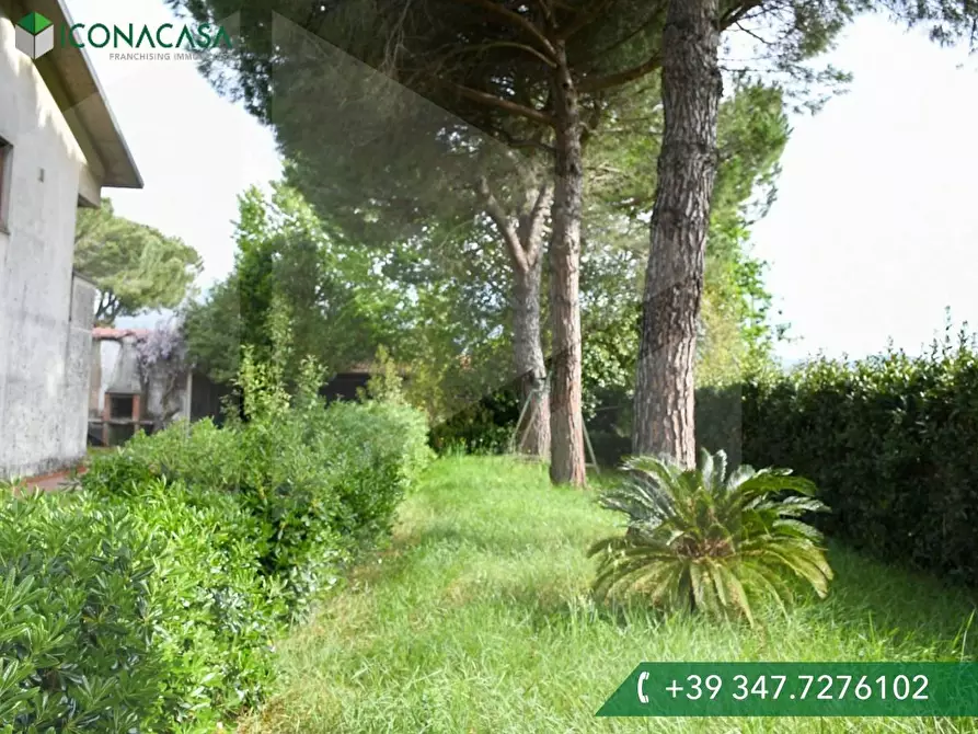 Immagine 17 di Casa bifamiliare in vendita  a Cascina