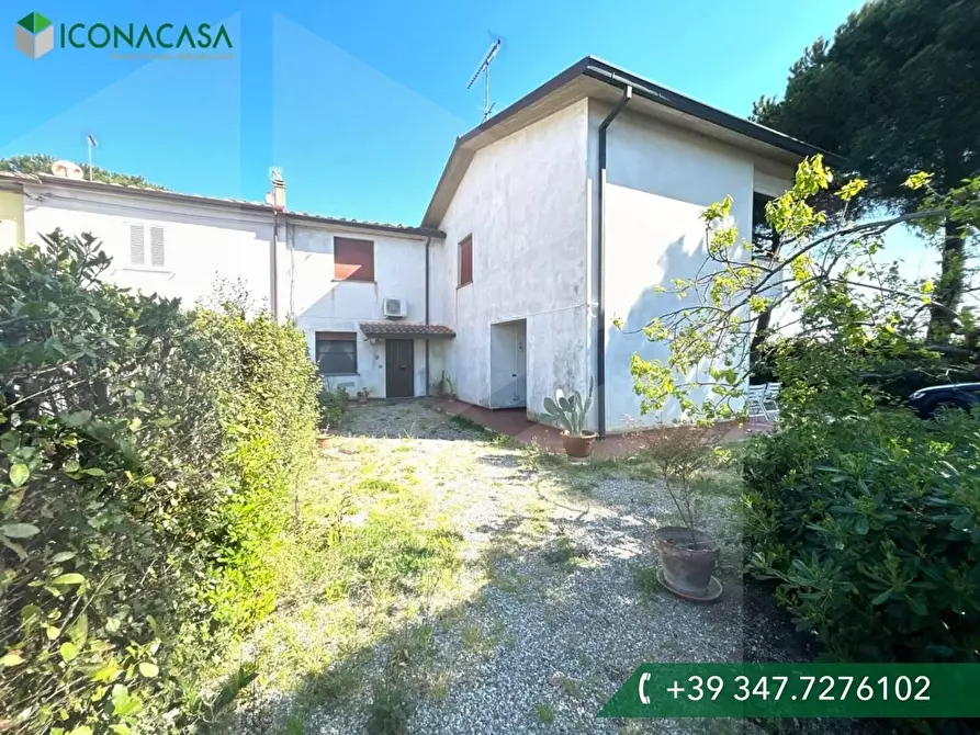 Immagine 15 di Casa bifamiliare in vendita  a Cascina