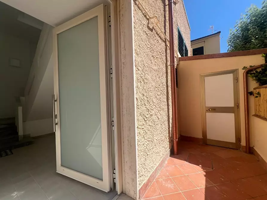 Immagine 45 di Appartamento in vendita  a Rosignano Marittimo