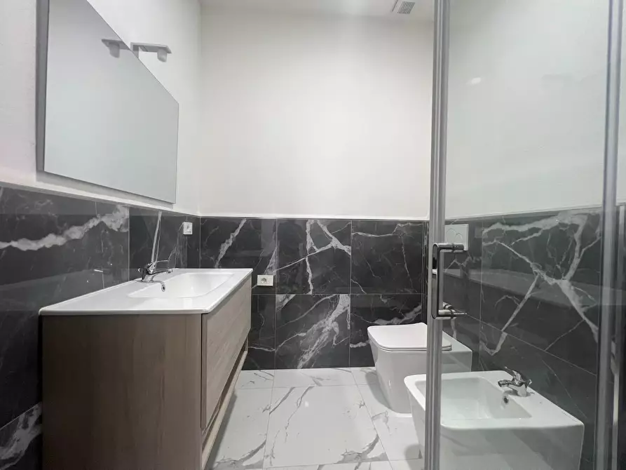 Immagine 22 di Appartamento in vendita  a Rosignano Marittimo