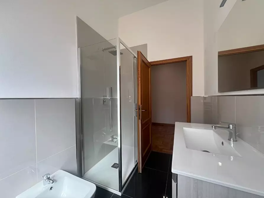 Immagine 32 di Appartamento in vendita  a Rosignano Marittimo